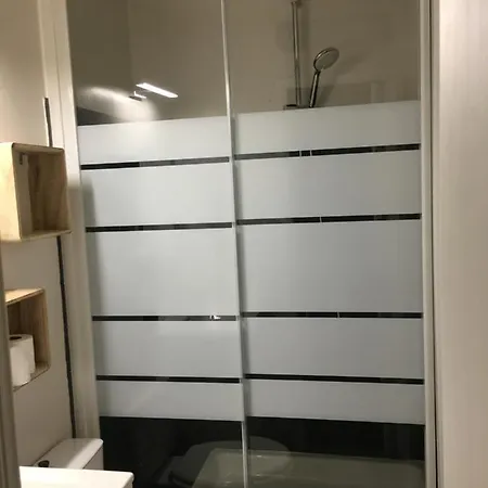 Le Pharo Avec Piscine Apartment *